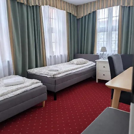 Hotel Pod Muzami 2*