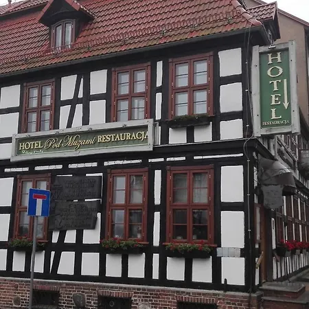 Pod Muzami Kamien Pomorski